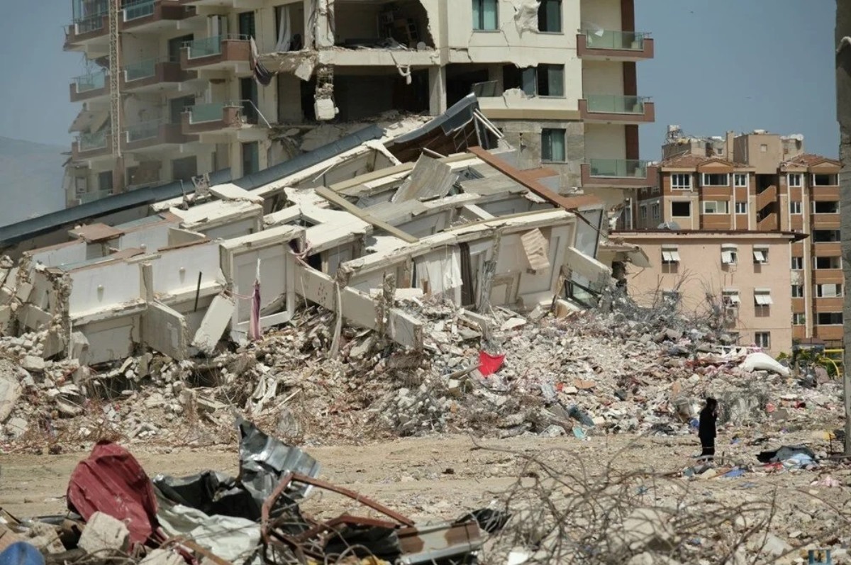 Hatay'da enkaz kalkınca koca şehir boş meydana dönüştü