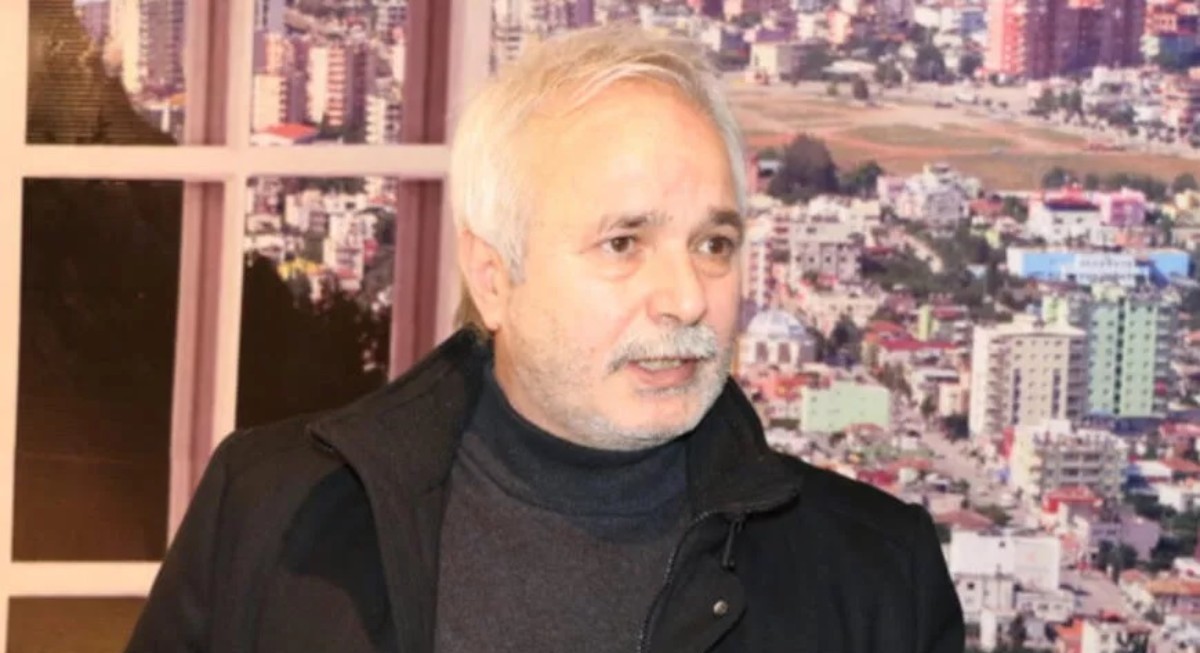 Saadet Parti'li Kazım Özgan, siyasi hayatına AKP'de devam edecek
