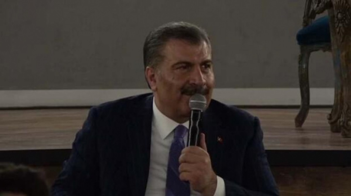 Bakan Koca, kan stokları üzerinden Kızılay Başkanı Kınık'ı istifaya davet etti!