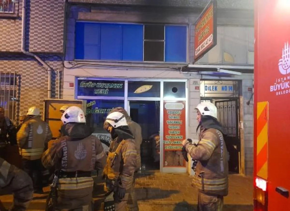 İstanbul Fatih'teki pide dükkanında çıkan yangında 3 kişi hayatını kaybetti