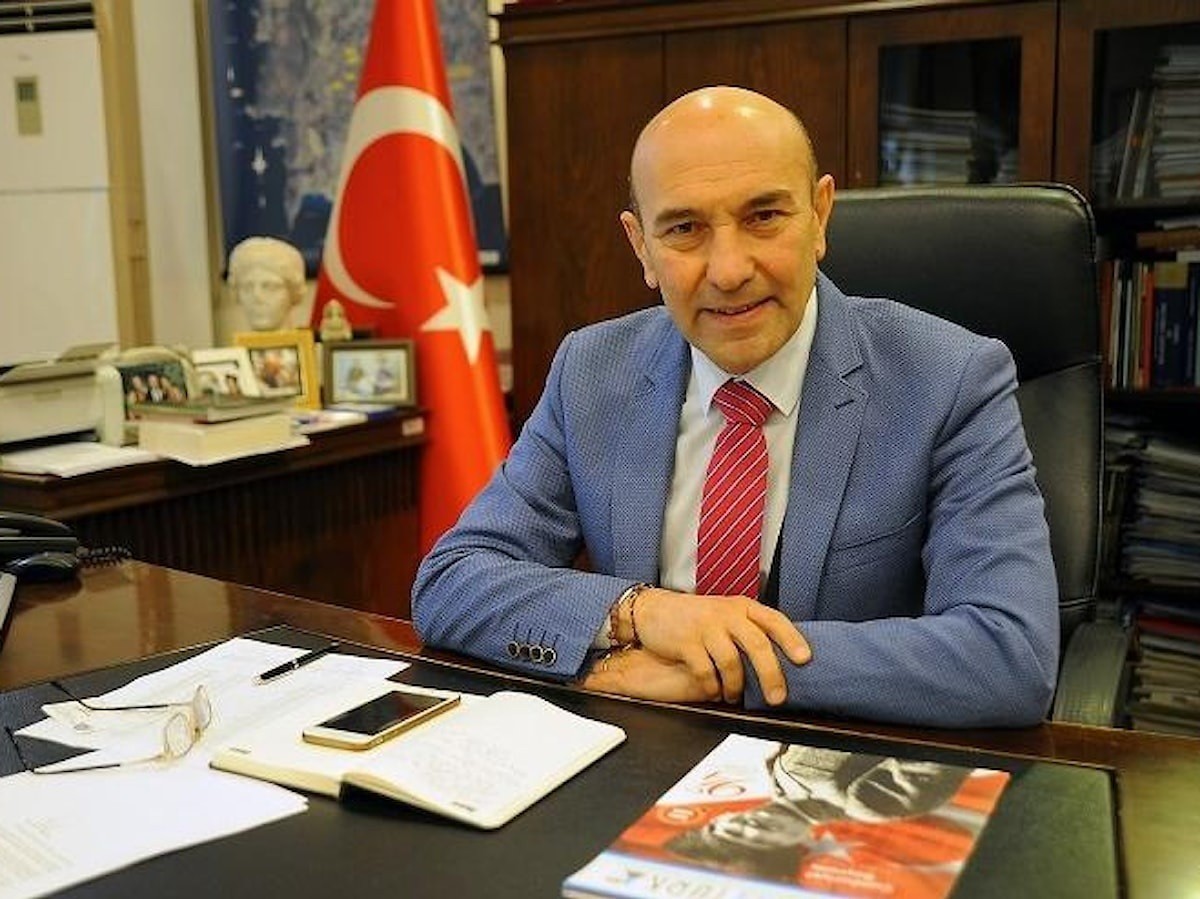 CHP'nin kalesi İzmir'in belediye başkanı Tunç Soyer'de değişimden yana