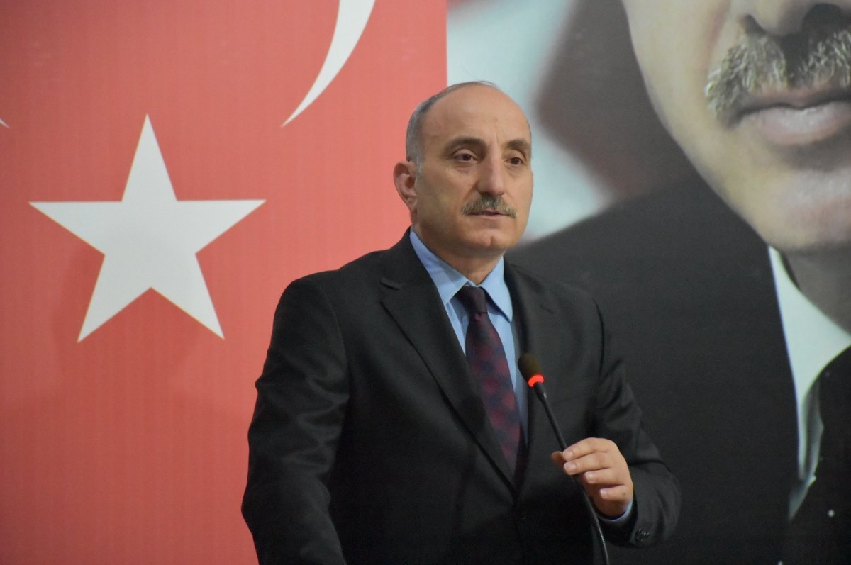 Erenler Belediyesi'nin AKP'li başkanı Fevzi Kılıç