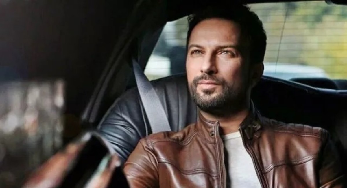 Tarkan, entübe edilen Özkan Uğur'a destek çağrısı yaptı
