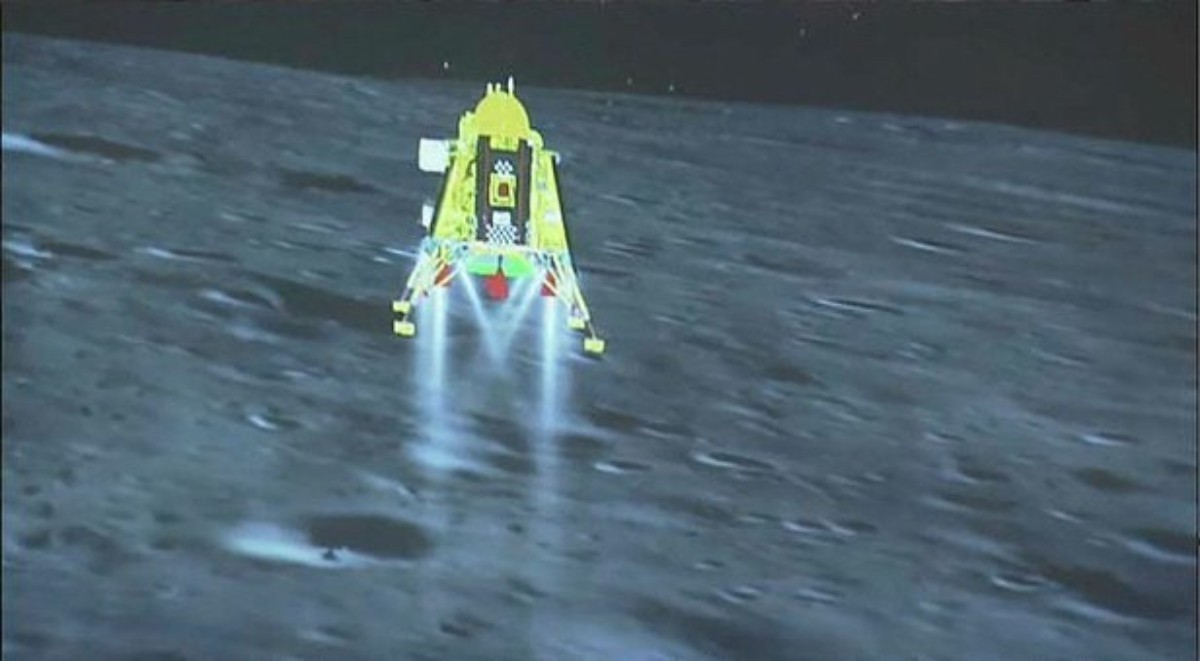 Chandrayaan-3'ün, Ay'ın Güney Kutbu'na iniş misyonu tamamlandı